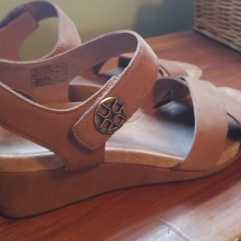 Ugg sandals